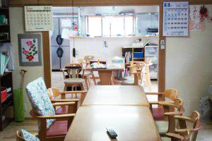 通いや泊りの利用者様が集われる食堂・デイルーム。